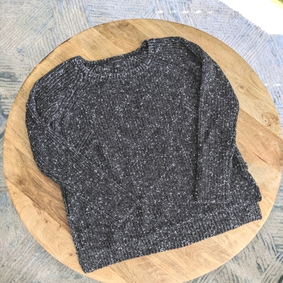 Ann Taylor Black and White Sweater - Picture 1 of 7